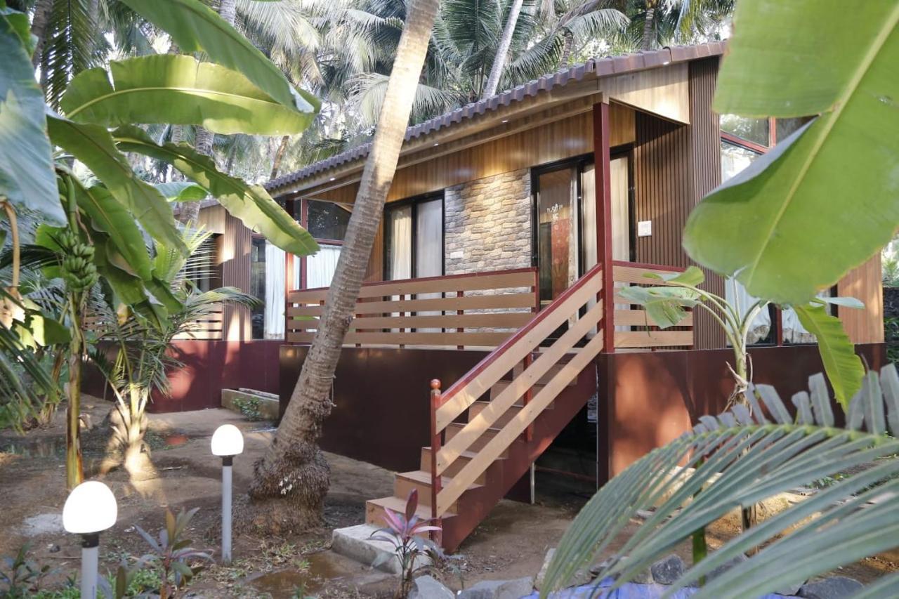 Seaswan Resort Алибаг Екстериор снимка